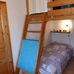 Osterhuus - Gemuetlich, Familienfreundlich, Kaminofen, Wlan, Kurzer Weg Zum * Burhave