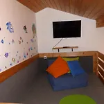 Osterhuus - Gemuetlich, Familienfreundlich, Kaminofen, Wlan, Kurzer Weg Zum